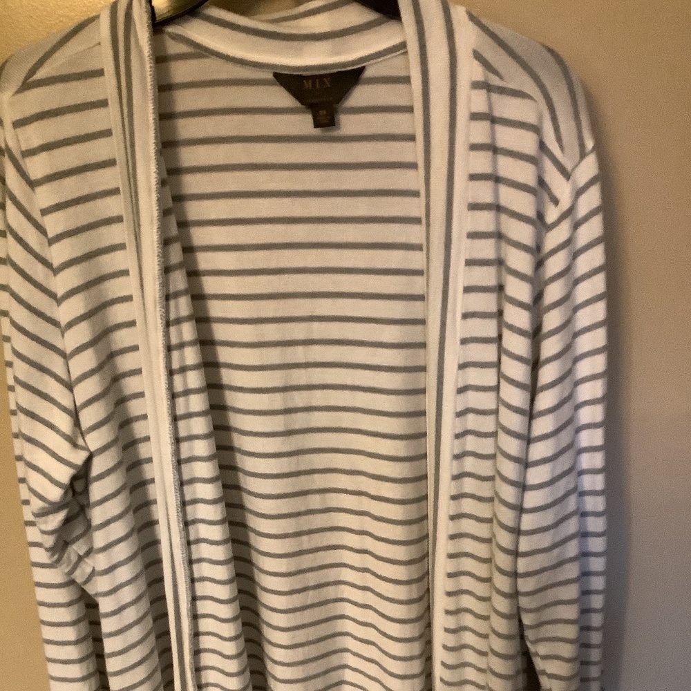 Women’s Plus size cardigan